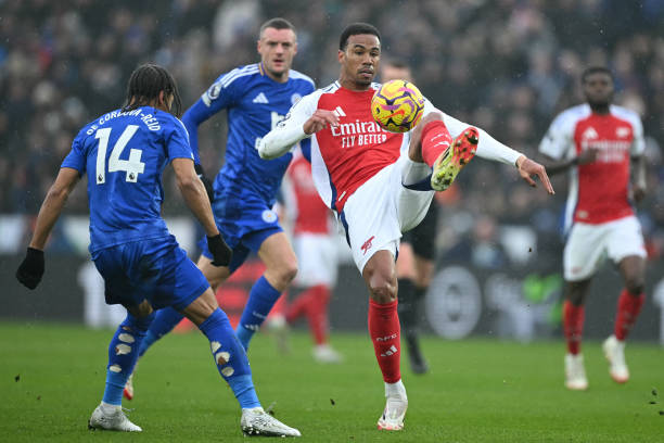 备现代足球 备现代足球