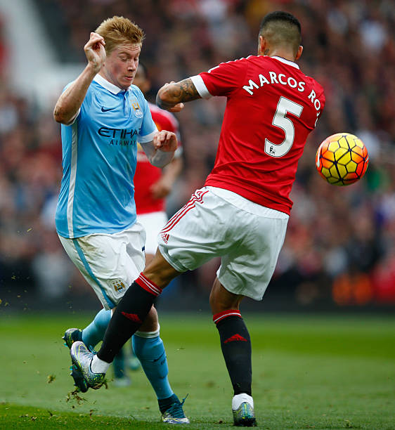 更是在比赛 更是在比赛